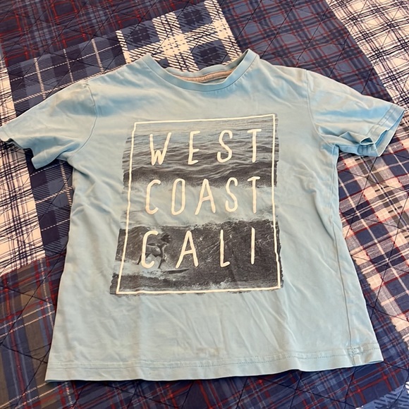 Lot of 9 boys t-shirts and 1 sweatpants - Picture 8 of 9